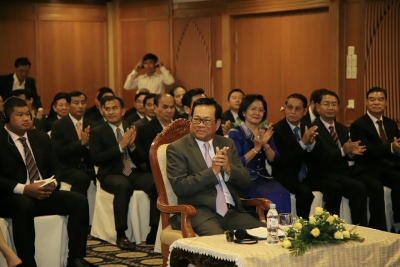 ឯកឧត្ដមបណ្ឌិត អ៊ិត សំហេង អញ្ជើញធ្វើជាសាក្សីក្នុងពិធីចុះអនុស្សរណៈ នៃការយោគយល់គ្នា រវាង ប.ស.ស និង Philhealth
