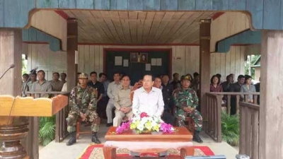 ឯកឧត្តម​បណ្ឌិត អ៊ិត សំហេង អញ្ជើញ​ចុះសួរ​សុខ​ទុក្ខ​បងប្អូន​កង​ពលតូច​អន្ត​រាគមន៍​លេខ៧