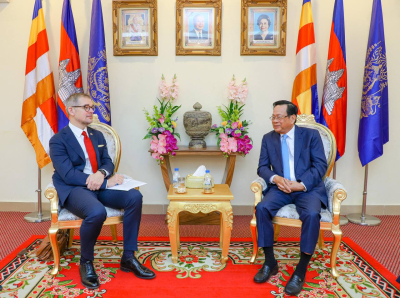 ទូតបួនប្រទេស នឹងជំរុញអ្នកវិនិយោគទុនរបស់ខ្លួន ឱ្យមកបណ្តាក់ទុននៅកម្ពុជាបន្ថែមទៀត
