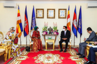 ឯកឧត្តមបណ្ឌិត អុិត សំហេង ទទួលជួបពិភាក្សាការងារជាមួយឯកអគ្គរដ្ឋទូតវិសាមញ្ញ និងពេញសមត្ថភាពសាធារណរដ្ឋសហព័ន្ធនីហ្សេរីយ៉ាប្រចាំកម្ពុជា
