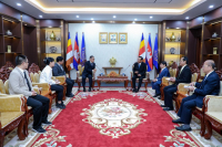 ឯកឧត្តមរដ្ឋមន្ត្រី សាទរចំពោះការរីកចម្រើនរបស់តំបន់សេដ្ឋកិច្ចពិសេសក្រុងព្រះសីហនុ ដែលជួយដល់កម្មករនិយោជិតកាន់តែប្រសើរ