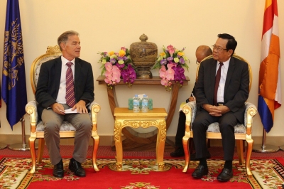 ក្រសួងការងារ និងអង្គការ GIZ  សហការអនុវត្តកម្មវិធី“គម្រោងពង្រឹងនិរន្តរភាពវិស័យវាយនភណ្ឌ និង កាត់ដេរនៅទ្វីបអាស៊ី”