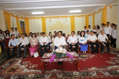 ថ្នាក់ដឹកនាំ មន្ត្រីរាជការក្រសួងការងារ និងបណ្តុះបណ្តាលវិជ្ជាជីវៈ រៀបចំពិធីសូត្រមន្តលើករាសីសម្រាប់ឆ្នាំថ្មី