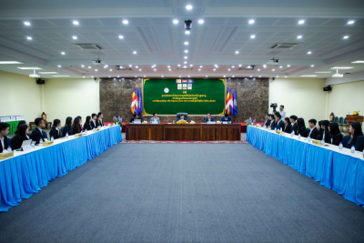 ឯកឧត្តម ហេង សួរ ស្នើឱ្យជ័យលាភីអាហារូបករណ៍ទៅសិក្សានៅសាធារណរដ្ឋកូរ៉េធ្វើជាអ្នកទីផ្សារផ្សព្វផ្សាយឱ្យកម្ពុជាដើម្បីទាក់ទាញភ្ញៀវទេសចរណ៍ និងអ្នកវិនិយោគ