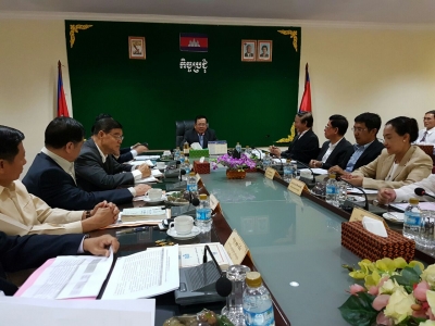 ឯកឧត្តម​បណ្ឌិត អ៊ិត សំហេង អញ្ជើញ​ជា​អធិបតី​បើក​កិច្ចប្រជុំក្រុមការងារ​ផ្នែកទំនាក់ទំនងវិជ្ជាជីវៈ